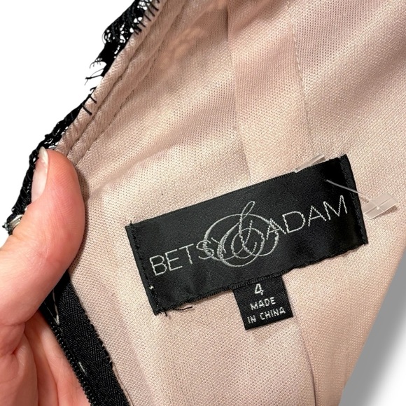 Betsy & Adam Elegant Black Lace High Neck Maxi Dress Evening Gown Size 4 - Picture 8 of 10